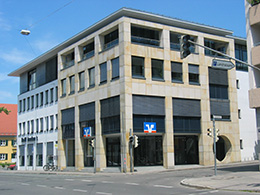 Unsere Anprechpartner Geschäftsstelle, Raiffeisenstraße 1, 86830 Schwabmünchen Unsere Anprechpartner Geschäftsstelle, Raiffeisenstraße 1, 86830 Schwabmünchen